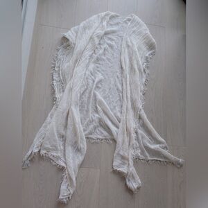 Elegant Cream Fringed Cardigan